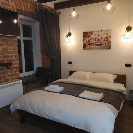 Loft Апартаменти З Балконом В Центрі Львова Exteriör bild